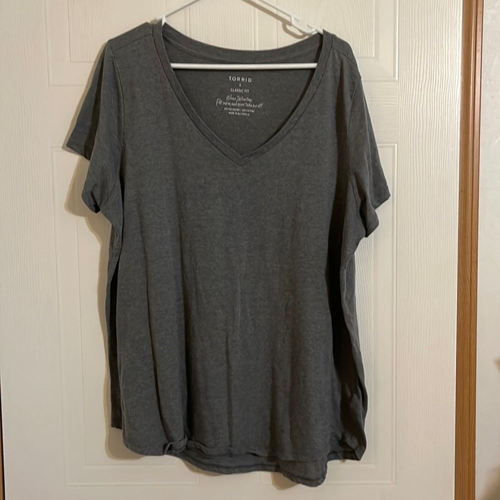 Tee